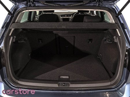 2016 Volkswagen Golf - thumbnail 19