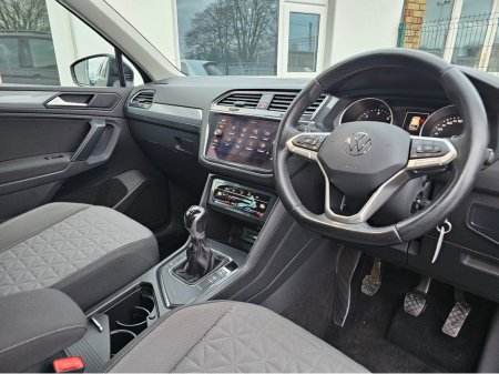 2021 Volkswagen Tiguan DEPOSIT TAKEN €28,950 thumbnail