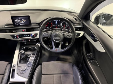 2017 Audi A4 - thumbnail 12