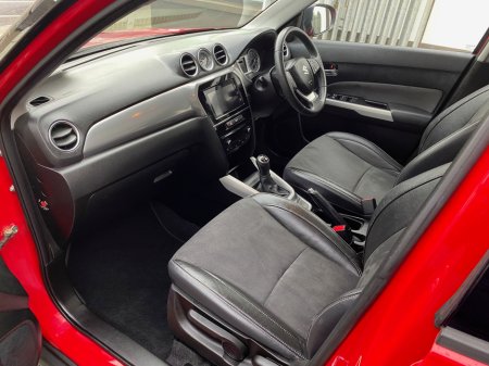 2016 Suzuki Vitara - thumbnail 6