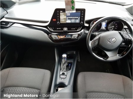 2022 Toyota C-HR 1.8 HYBRID SPORT BITONE €25,900 thumbnail