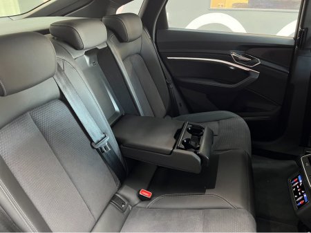 2023 Audi Q8 - thumbnail 19