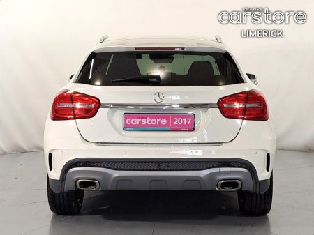 2017 Mercedes-Benz GLA Class 180 AUTO 1.6 PET €21,880