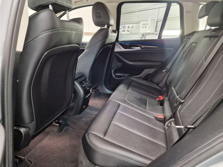 2024 BMW X3 xDrive30e xLine €54,975 thumbnail