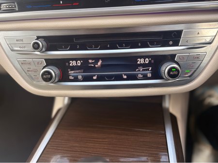 2016 BMW 7 Series X DRIVE 3.0 AUTO *FULL SERVICE HISTORY* €24,995 thumbnail