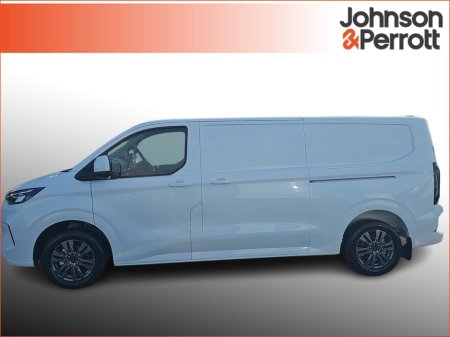 2026 Ford Transit Custom Limited Long Wheelbase €36,950 thumbnail