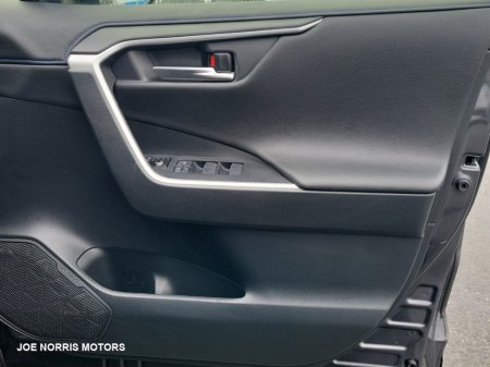 2022 Toyota Rav4 RAV4 HYBRID SPORT 4DR AUTO €39,995 thumbnail