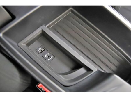 2017 BMW 1 Series 118i AUTO *REVERSE CAMERA*REAR PARK SENSORS* €16,890 thumbnail