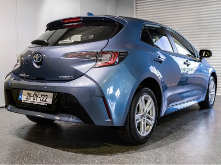 2021 Toyota Corolla HYBRID LUNA H/B AUTO 4DR €24,950