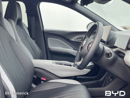 2025 BYD Dolphin 60kWh 204PS Comfort €24,950 thumbnail