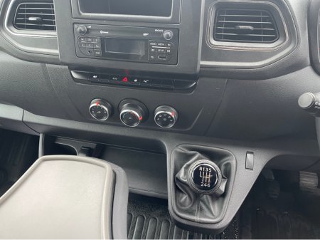 2023 Renault Master 2023 RENAULT MASTER BUSINESS PLUS thumbnail