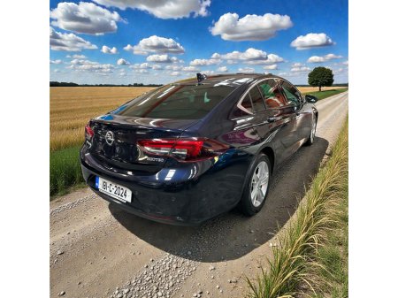2018 Opel Insignia 1.5 (140PS) Turbo ecoTEC ELITE €11,888 thumbnail