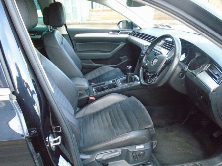 2016 Volkswagen Passat - thumbnail 7