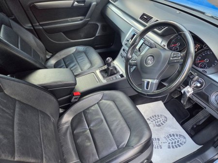 2014 Volkswagen Passat - thumbnail 10