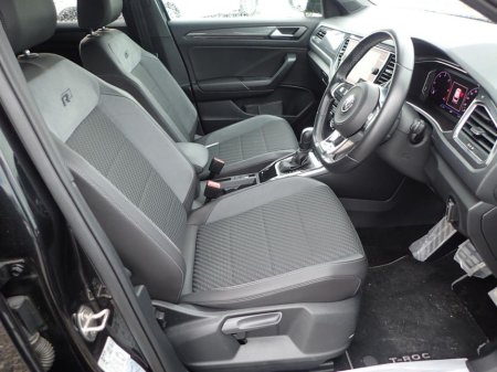 2020 Volkswagen T-Roc 2.0 TDI R-LINE €26,950 thumbnail