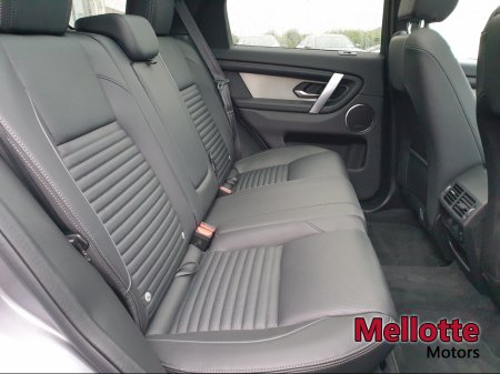 2024 Land Rover Discovery Sport - thumbnail 10