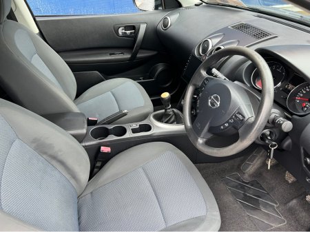 2014 Nissan Qashqai +2 SOLD QASHQAI+2 1.5 + 2 XE 4DR thumbnail