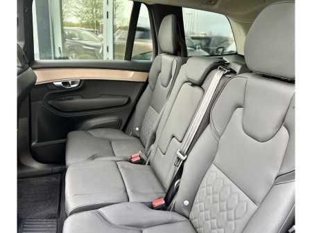 2025 Volvo XC90 - thumbnail 19