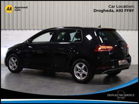 2017 Volkswagen Golf 1.2 TSI COMFORTLINE €16,450 thumbnail