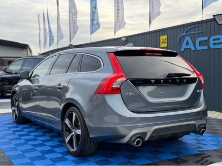 2017 Volvo V60 - thumbnail 5