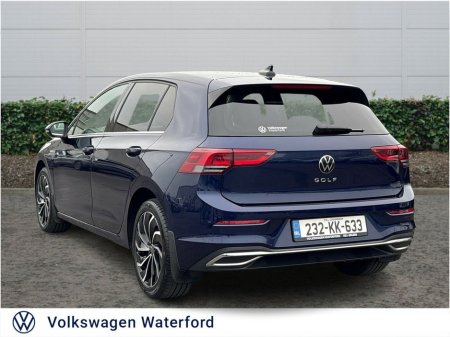 2023 Volkswagen Golf 2.0 TDI 115HP Style €29,975 thumbnail