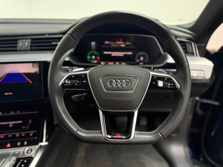 2023 Audi e-tron 50 BLACK EDITION QUATTRO €39,990 thumbnail