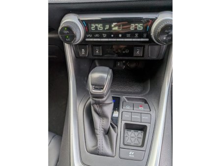 2021 Toyota Rav4 RAV4 Hybrid SOL MY21 4DR Auto €34,950 thumbnail