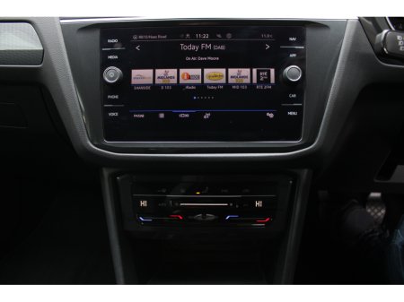 2021 Volkswagen Tiguan - thumbnail 13