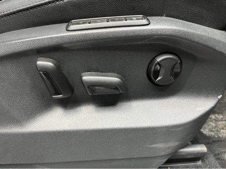 2019 Volkswagen Tiguan €27950! 2019 VW TIGUAN AUTOMATIC HIGHLINE 2.0 TDI  / BLACK LEATHER HEATED €27,950 thumbnail