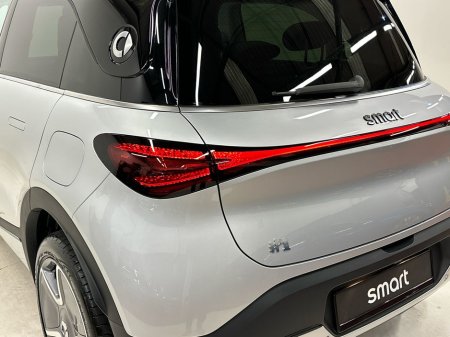 2025 Smart #1 SMART #1 Pro+ Electric Panoramic Sunroof - 360 camera - Reversing Camera - Sports Seats €26,950 thumbnail