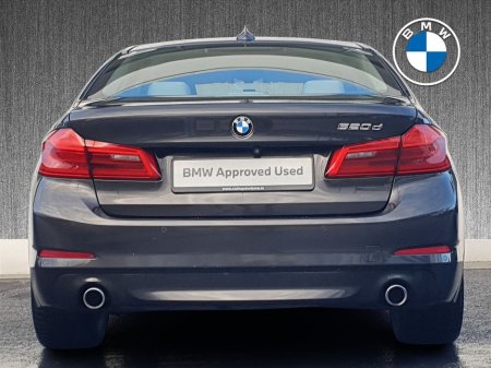 2019 BMW 5 Series 520d SE Auto €27,995 thumbnail