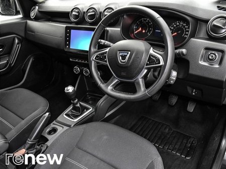 2022 Dacia Duster Comfort TCe 100 Bi-Fuel 4x2 €19,900 thumbnail