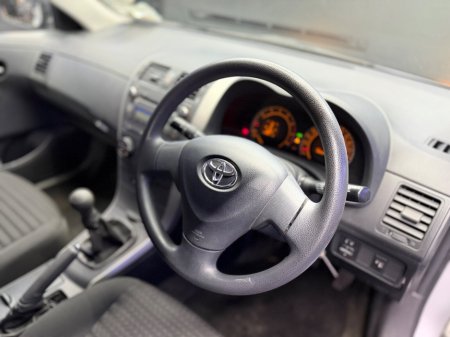 2009 Toyota Corolla 1.4 VVT-i 4Dr Terra €3,200 thumbnail