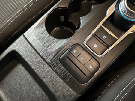 2023 Ford Kuga TITANIUM 2.5 PHEV 225 S6.2 €23,499 thumbnail