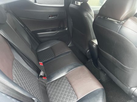 2018 Toyota C-HR Toyota CHR 1,8 self charging hybrid €19,500 thumbnail