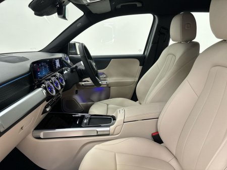 2025 Mercedes-Benz GLB - thumbnail 13