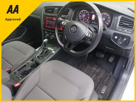 2018 Volkswagen Golf 1.2 TSI AUTOMATIC 7.5 FACELIFT ONLY 51,697kms CLIMATE CONTROL REVERSE CAMERA LED HEADLIGHTS FACTORY IMMOBILISER TOUCHSCREEN MULTIMEDIA SYSTEM CRUISE CONTROL STOP START TECHNOLOGY 2 YEARS NCT 1YR TAX €18,949 thumbnail