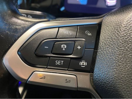 2021 Volkswagen Golf 2.0 TDI ACTIVE 115PS 5DR €21,950 thumbnail