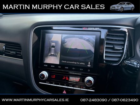 2020 Mitsubishi Outlander - thumbnail 16