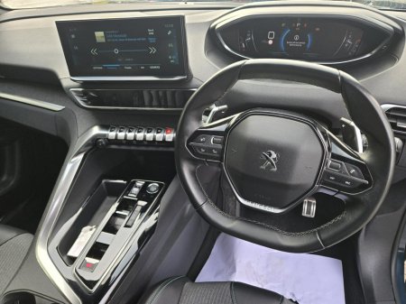 2023 Peugeot 5008 1.5 BlueHDi 130bhp Allure Auto €33,950 thumbnail