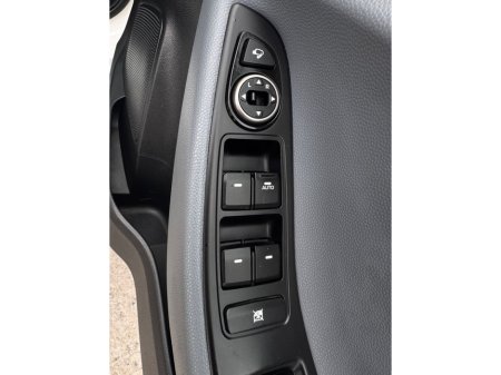 2016 Hyundai i20 - thumbnail 34