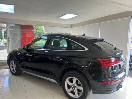 2023 Audi Q5 50 TFSI e 299HP S tronic quattro SE €53,995