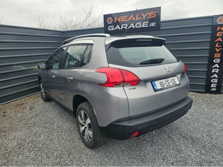 2016 Peugeot 2008 - thumbnail 3