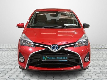 2016 Toyota Yaris - thumbnail 8