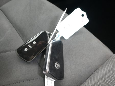 2022 Volkswagen Golf - thumbnail 38