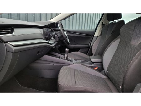 2024 Skoda Octavia AMBITION 2.0 TDI 115 BHP-GRAPHITE GREY METALLIC- FACTORY REAR SPOLIER- BLACK BADGING €29,950 thumbnail