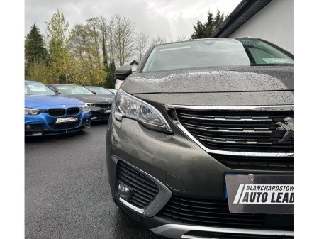 2019 Peugeot 5008 - thumbnail 12