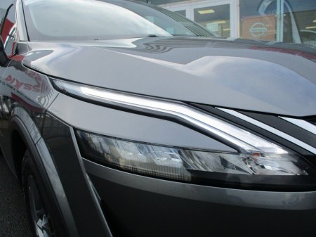 2022 Nissan Qashqai 1.3 PET MILD HYBRID SV €27,500