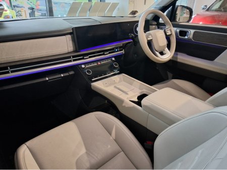 2024 Hyundai Santa Fe PHEV PREMIUM €59,950 thumbnail