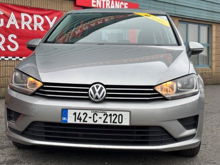 2014 Volkswagen Golf Plus - view 3